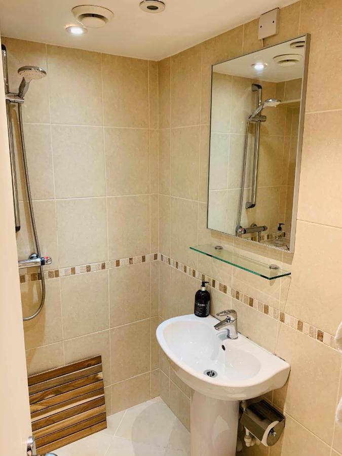 Ferndale Mews Bed & Breakfast บริสตอล ภายนอก รูปภาพ